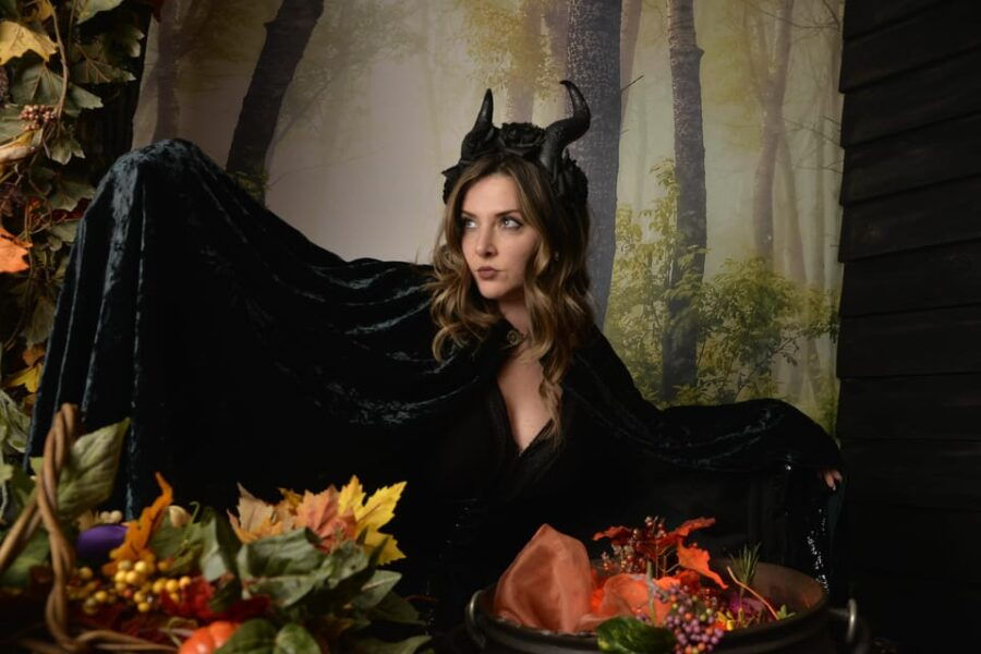 Salem: Fantasy Studio Photography Experience
