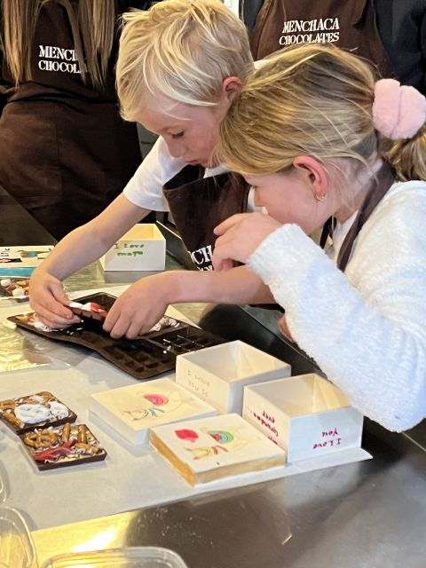 santa-barbara-chocolate-bar-and-art-box-making-workshop