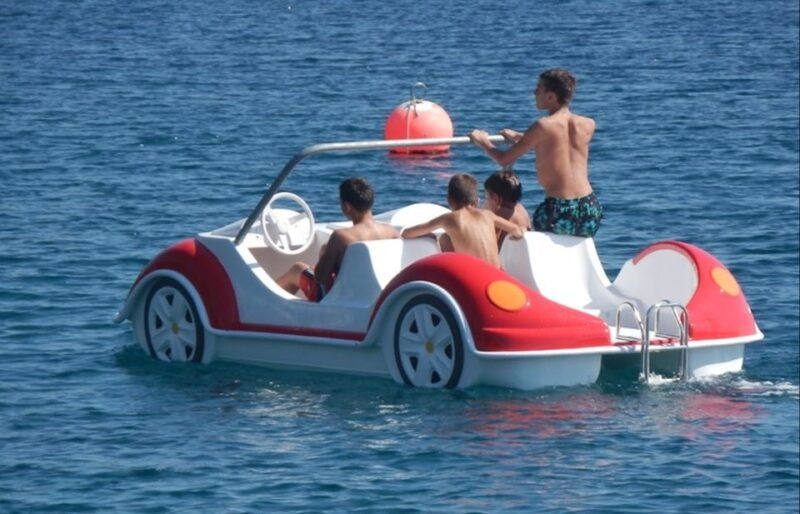 santorini-sail-into-serenity-with-our-pedal-boats