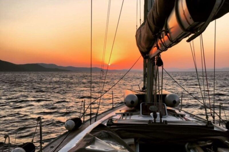 santorini-sailsational-the-ultimate-caldera-sunset-cruise