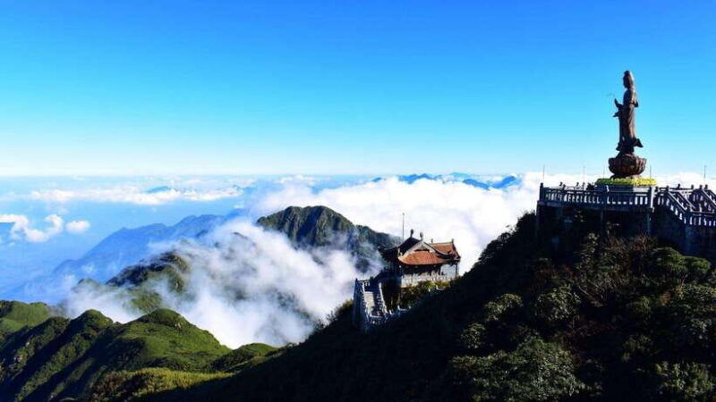 sapa-3-day-tour-waterfalls-trekking-fansipan-from-hanoi