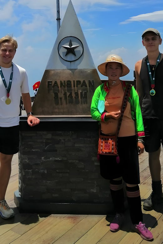 sapa-epic-2-day-trek-to-fansipan-mountain-peak