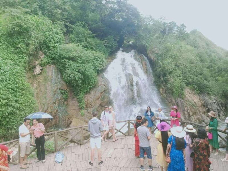 sapa-full-day-hike-to-ta-phin-cat-cat-village-with-lunch