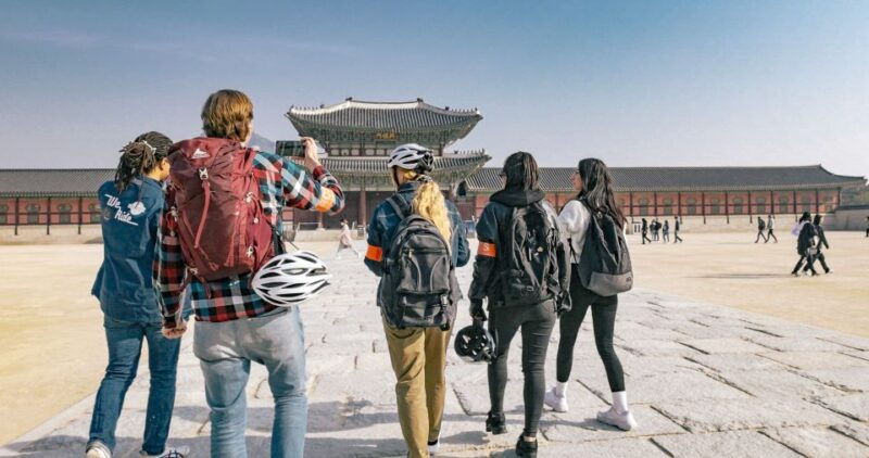 seoul-city-highlights-morning-ebike-tour