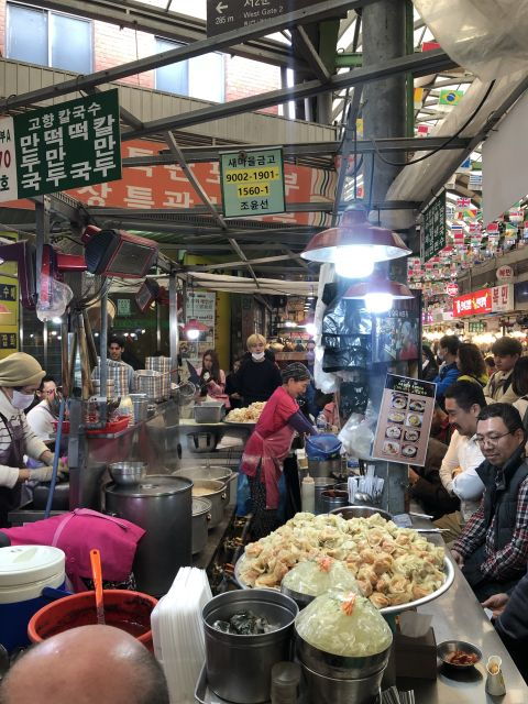 seoul-guided-foodie-walking-tour-with-tastings