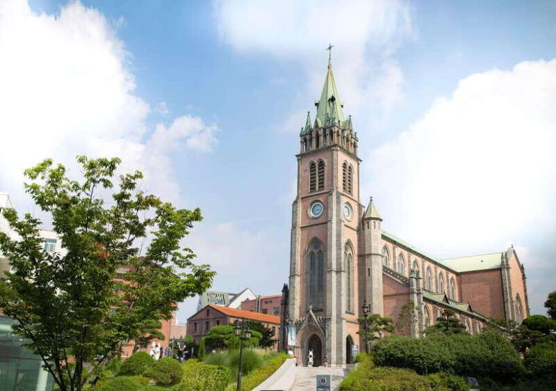 seoul-private-chartered-vehicle-carnival-van-city-tour