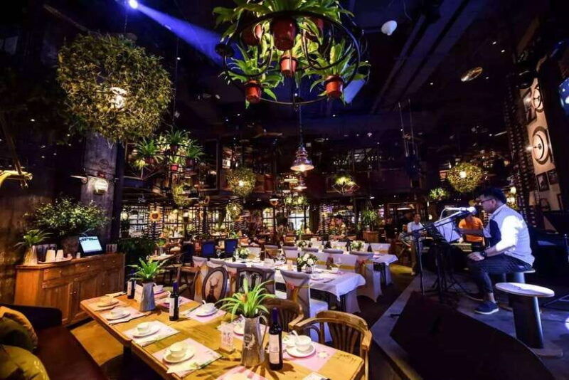 shanghai-bar-hopping-tour-in-the-former-french-concession