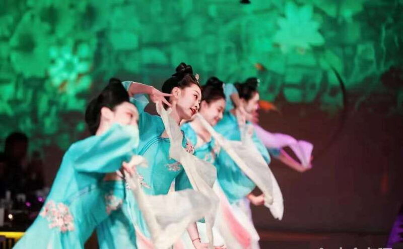 shanghai-royal-banquet-with-chinese-cultural-performance
