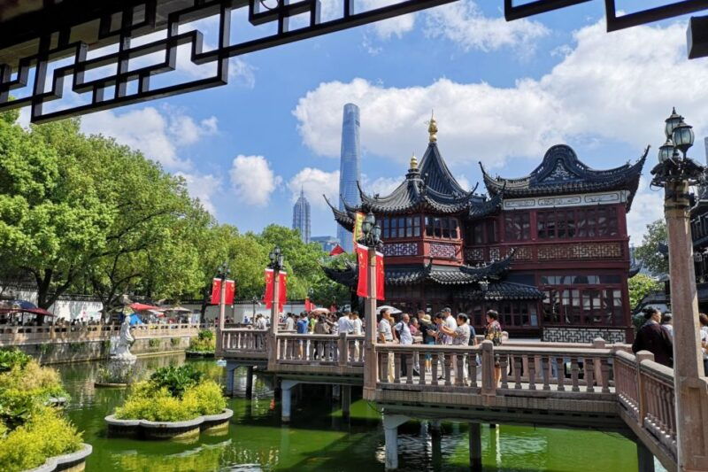 shanghai-yu-garden-and-city-god-temple-walking-tour