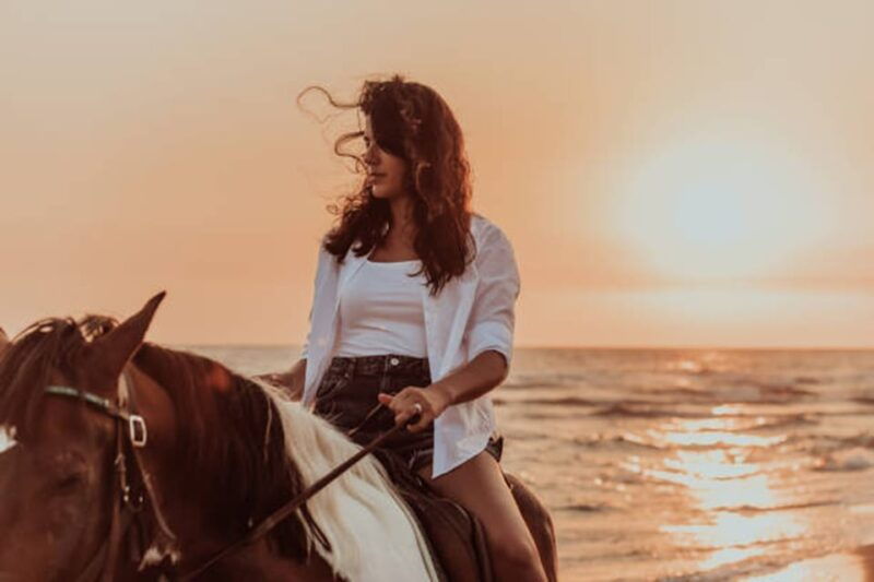 side-horseback-riding-tour-in-nature-with-transfer