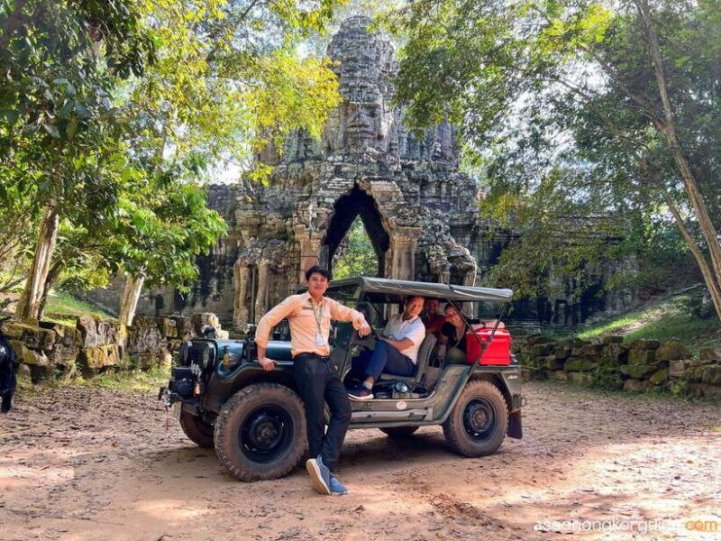 siem-reap-angkor-wat-sunrise-and-market-tour-by-jeep