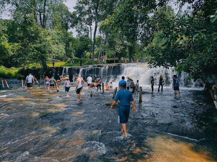 siem-reap-kulen-mountain-beng-mealea-and-tonle-sap-tour-2
