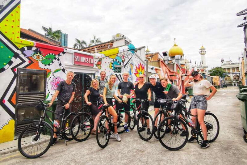 singapore-historical-half-day-bike-tour