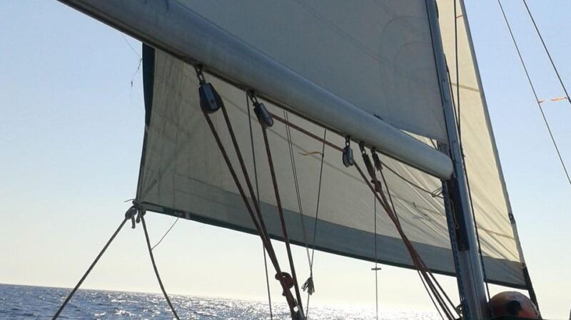 sithonia-waterfront-sailing-boat-tour-of-secluded-coves