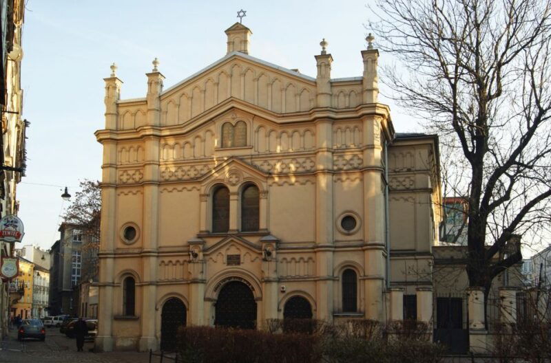 skip-the-line-galicia-jewish-museum-private-tour-in-krakow-2