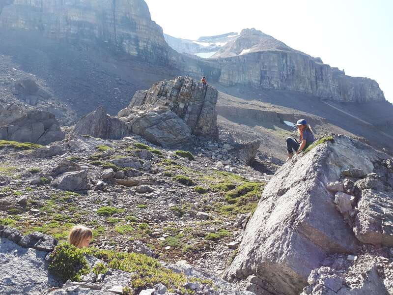 skoki-lake-louise-daily-guided-hike-in-the-canadian-rockies