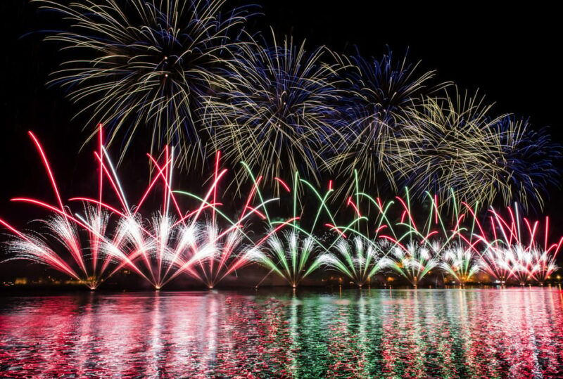 sliema-fireworks-festival-cruise-with-dinner-and-transfers