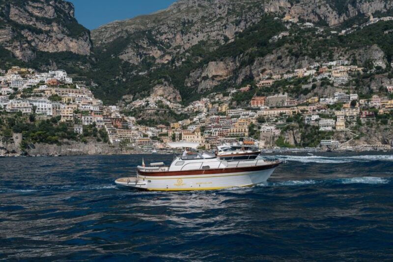 sorrento-private-capri-island-boat-tour-with-blue-grotto-2