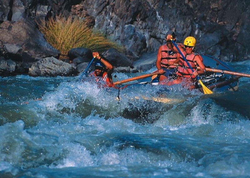 south-valley-full-day-rafting-in-cusipata-and-zipline