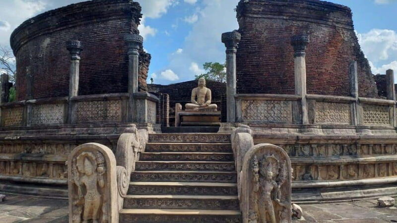 sri-lanka-3-day-tour-to-discover-anuradhapura-and-sigiriya