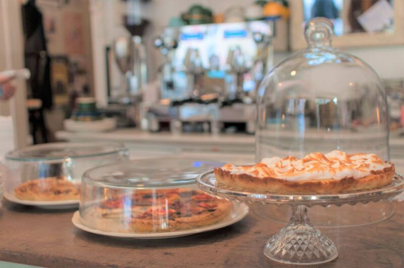st-pauli-guided-food-tour-with-5-tastings