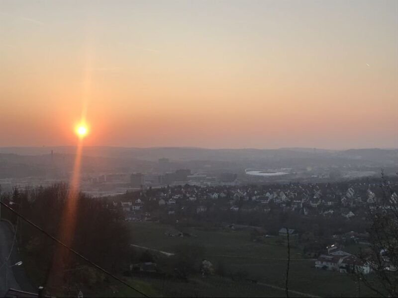 stuttgart-guided-wine-walk-wine-tasting