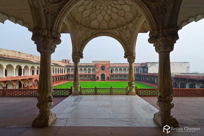 Sunrise at the Taj Mahal & Agra Fort Private Experience - Key Points