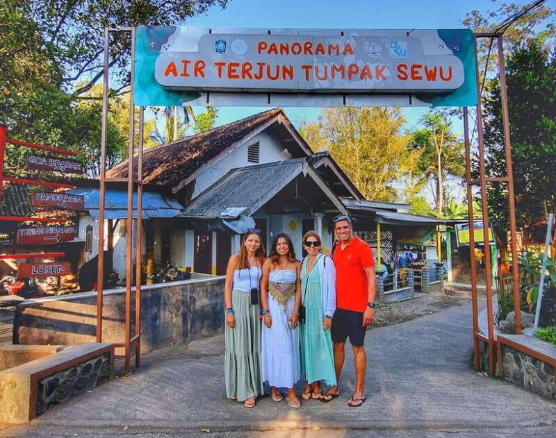surabaya-malang-budget-friendly-tumpak-sewu-waterfall-tour
