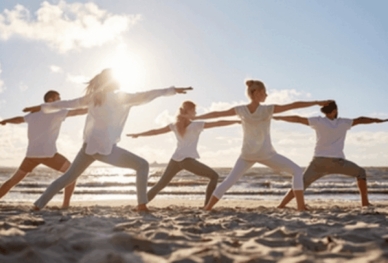 sylt-beach-vinyasa-yoga-group-course