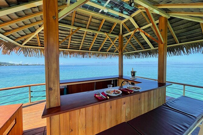 Tahiti Lagoon Vaimareva Private Boat cruise - Key Points