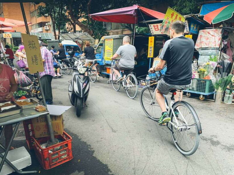 taipei-4-hour-morning-city-cycling-tour-with-breakfast