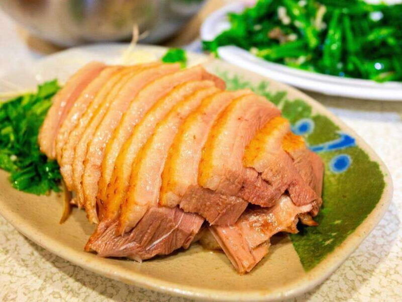 taipei-local-favorite-food-tour-in-golden-lane-full-lunch
