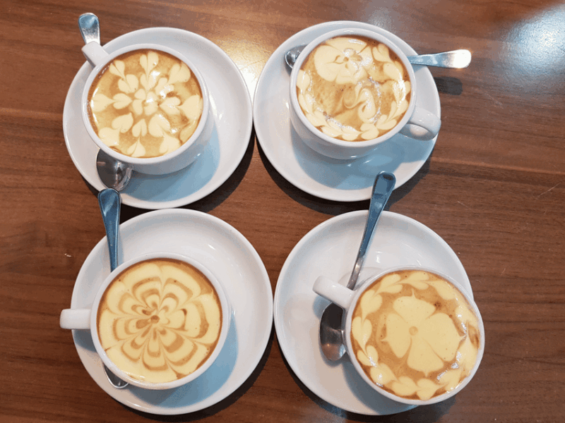 tam-coc-daily-egg-coffee-class