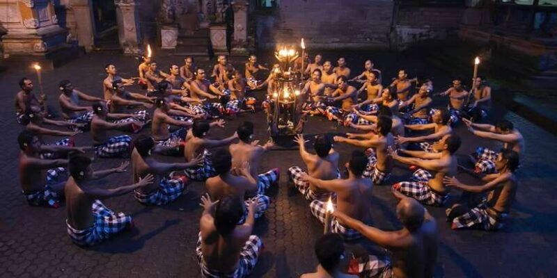 tanah-lot-temple-with-ubud-tour-and-watching-the-kecak-dance