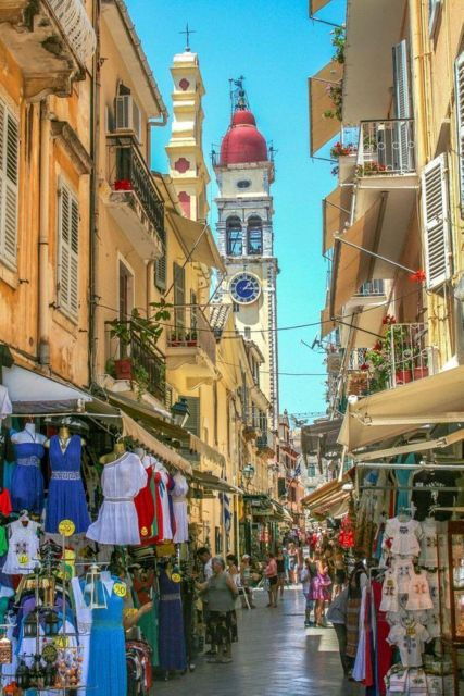 taste-corfu-eat-and-drink-walking-tour-with-local-guide