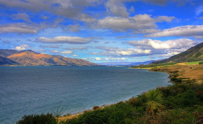 Taste of Fiordland // Helicopter Scenic Flight from Te Anau - Key Points