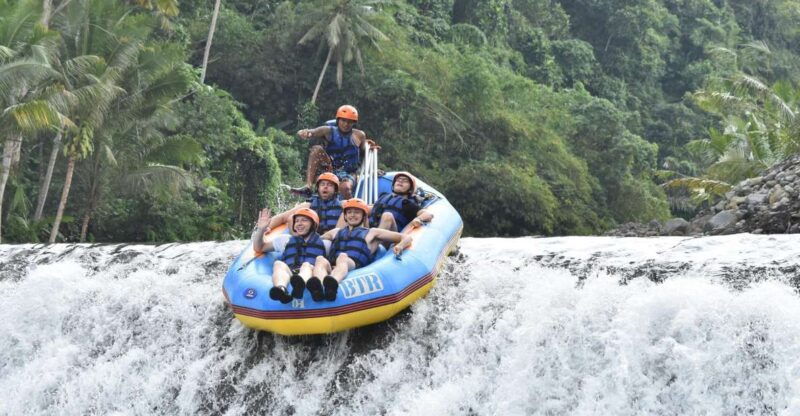 telaga-waja-river-rafting-expedition-with-lunch
