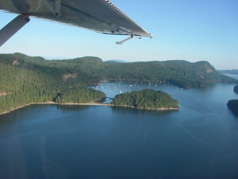 the-gulf-islands-kayak-outing-with-seaplane-experience