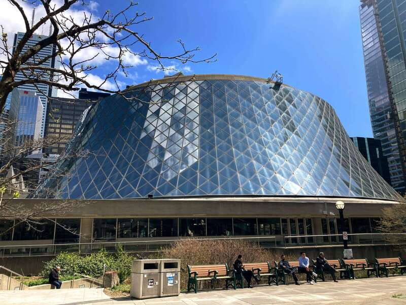 the-reel-toronto-walking-tour-with-smartphone-app