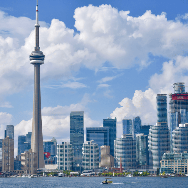 toronto-city-tour-by-day-or-night-2