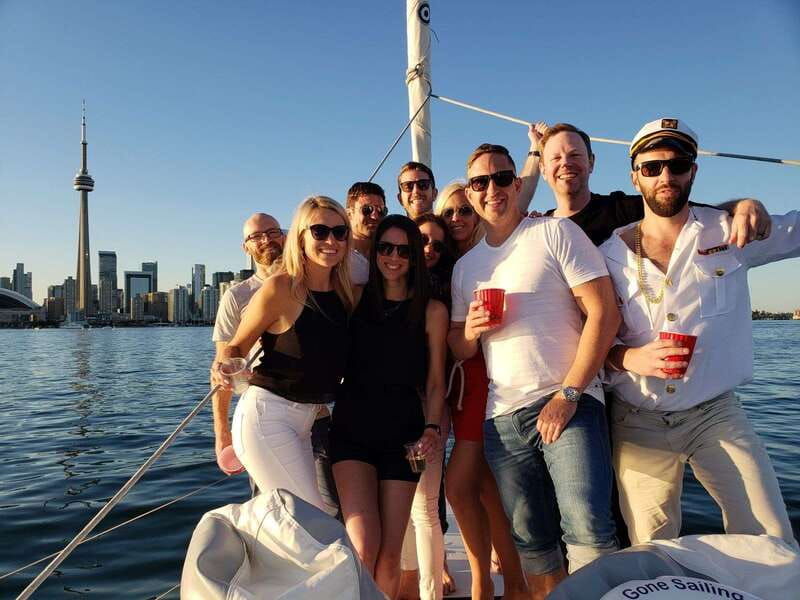 toronto-sailing-yacht-cruise-of-toronto-harbor-and-islands