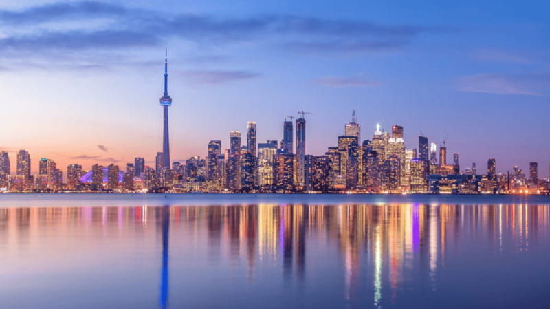 toronto-small-group-night-tour-with-harbour-boat-cruise