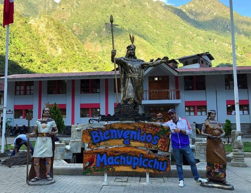 tour-to-machu-picchu-with-the-train-company-inca-rail-1d