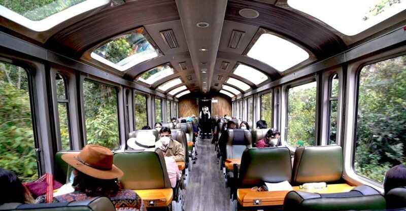 tour-to-machupicchu-with-expedition-train