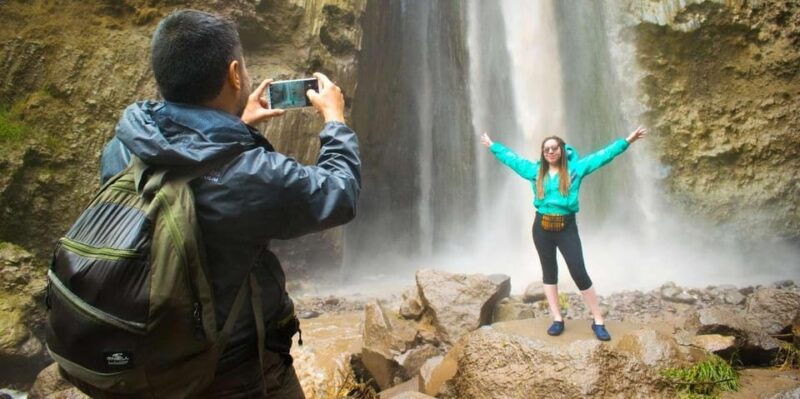 trekking-to-capua-waterfall-2