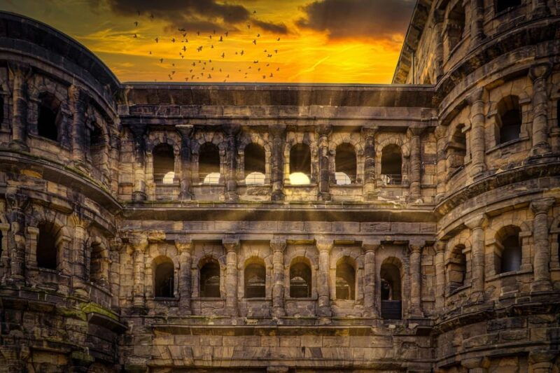trier-solve-the-mystery-of-the-merchants-gold