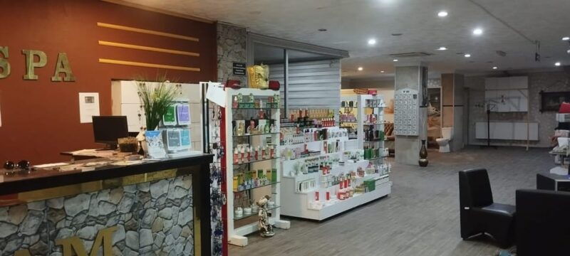 turkish-bath-and-aloevera-massage-dr-fish-with-transfers