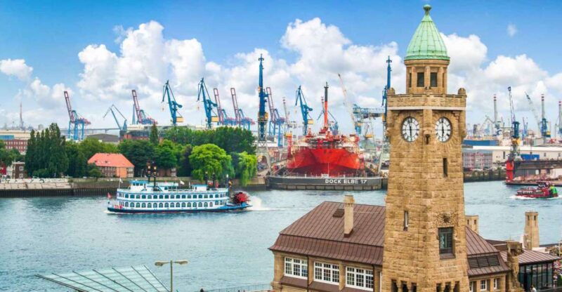 u-boot-museum-war-history-private-tour-in-hamburg