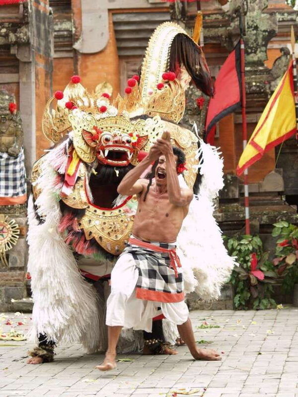 ubud-barong-dance-and-keris-cultural-dance-show-tickets
