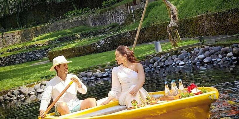 ubud-private-romantic-photo-cruise-with-food-and-drinks